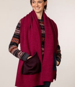 Eribe Corry Pocket Shawl in Rosehip